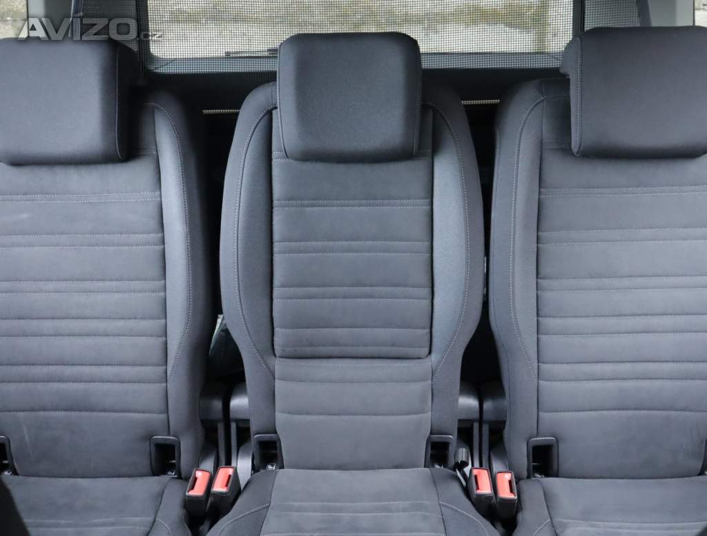 Foto inzerátu Volkswagen Touran 2.0 TDI