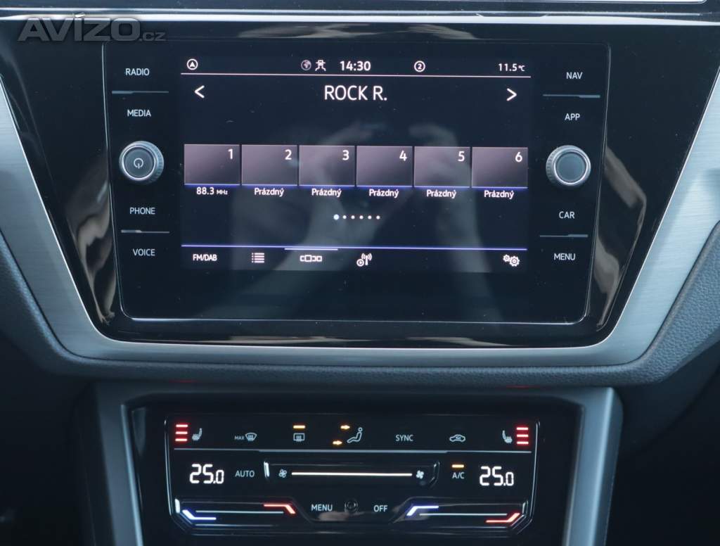 Foto inzerátu Volkswagen Touran 2.0 TDI