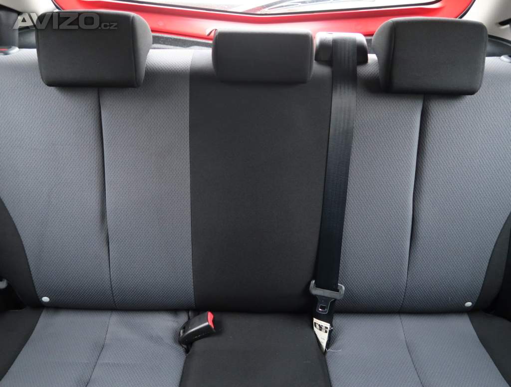 Foto inzerátu Mazda 2 1.3 i