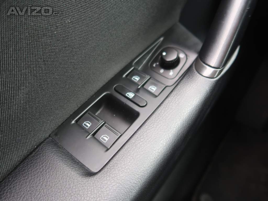 Foto inzerátu Volkswagen Passat 2.0 TDI