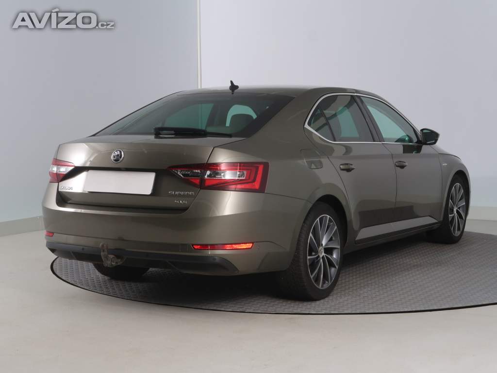 Foto inzerátu Škoda Superb 2.0 TDI