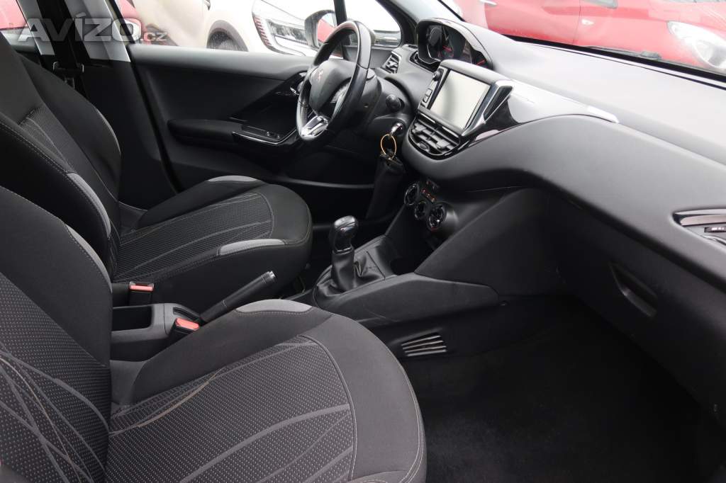 Foto inzerátu Peugeot 208 1.2 PureTech