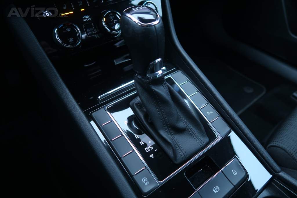 Foto inzerátu Škoda Superb 2.0 TDI