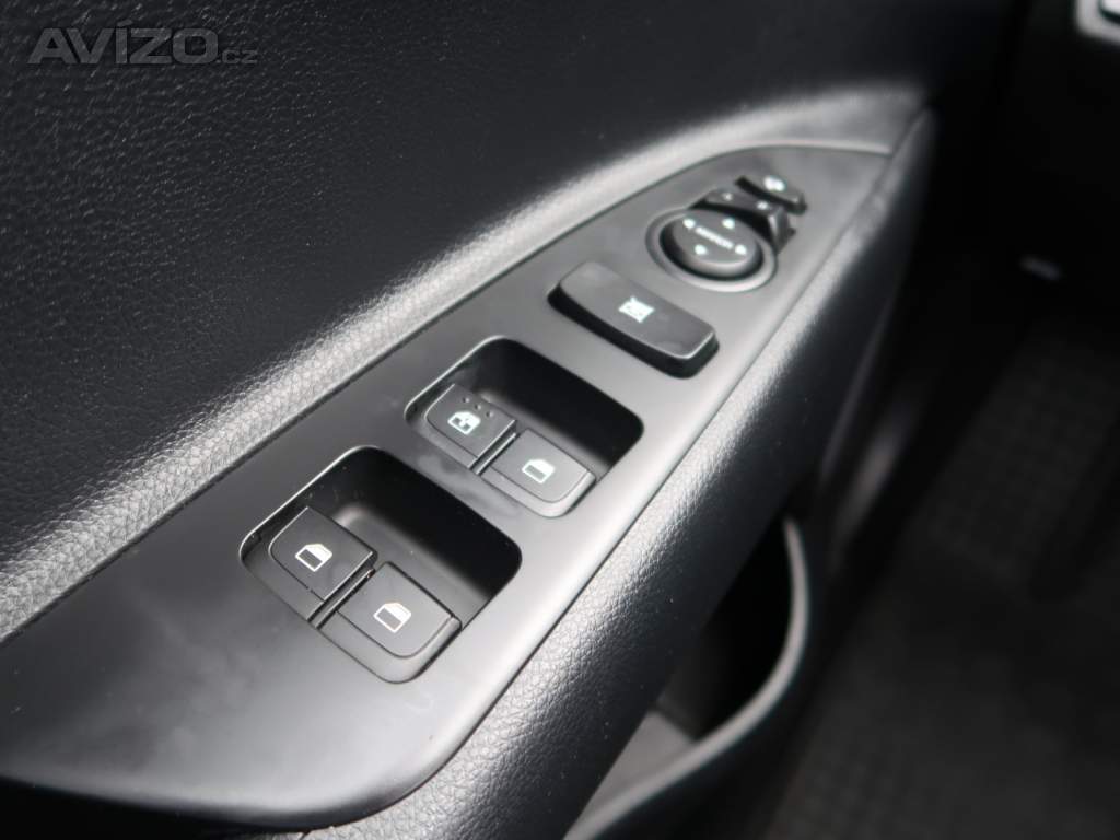 Foto inzerátu Kia Stonic 1.2 DPI