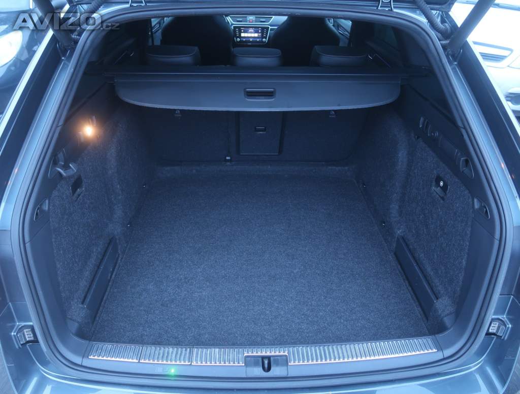 Foto inzerátu Škoda Superb 2.0 TDI