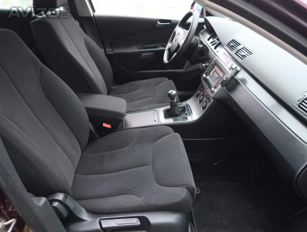 Foto inzerátu Volkswagen Passat 2.0 TDI