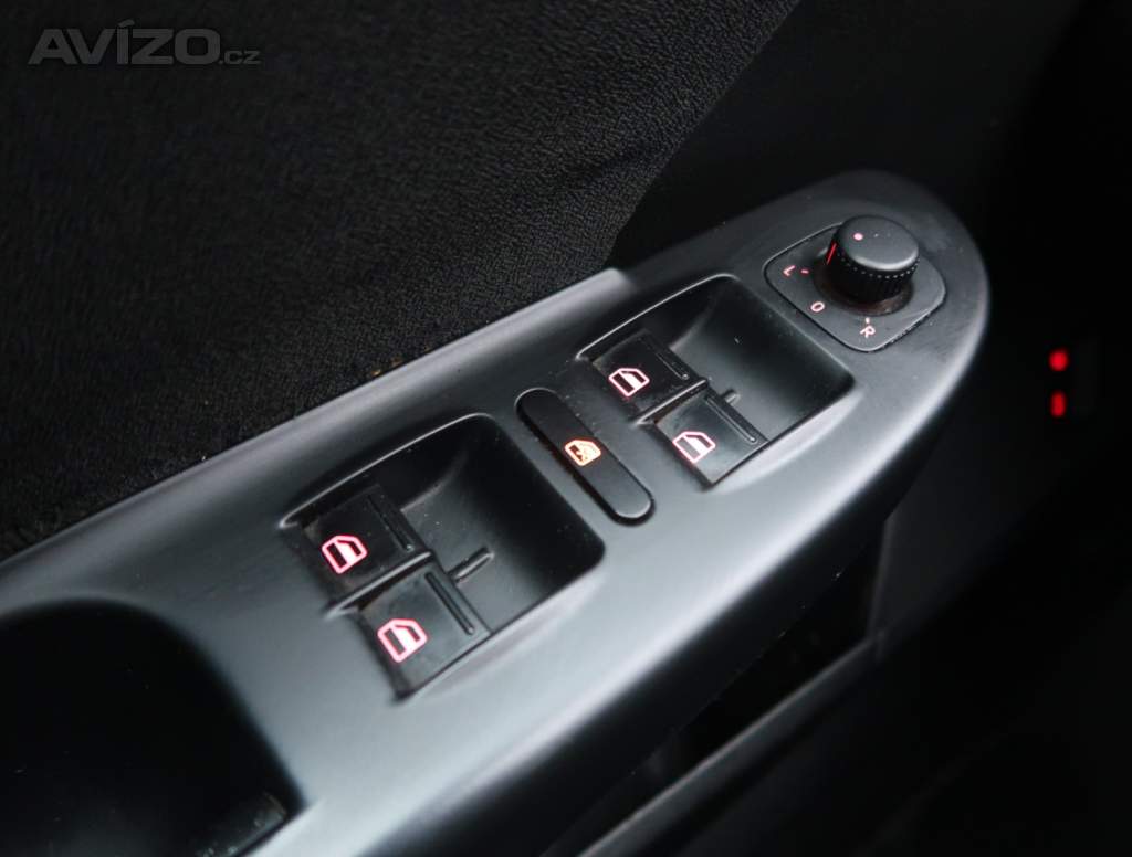 Foto inzerátu Volkswagen Passat 2.0 TDI