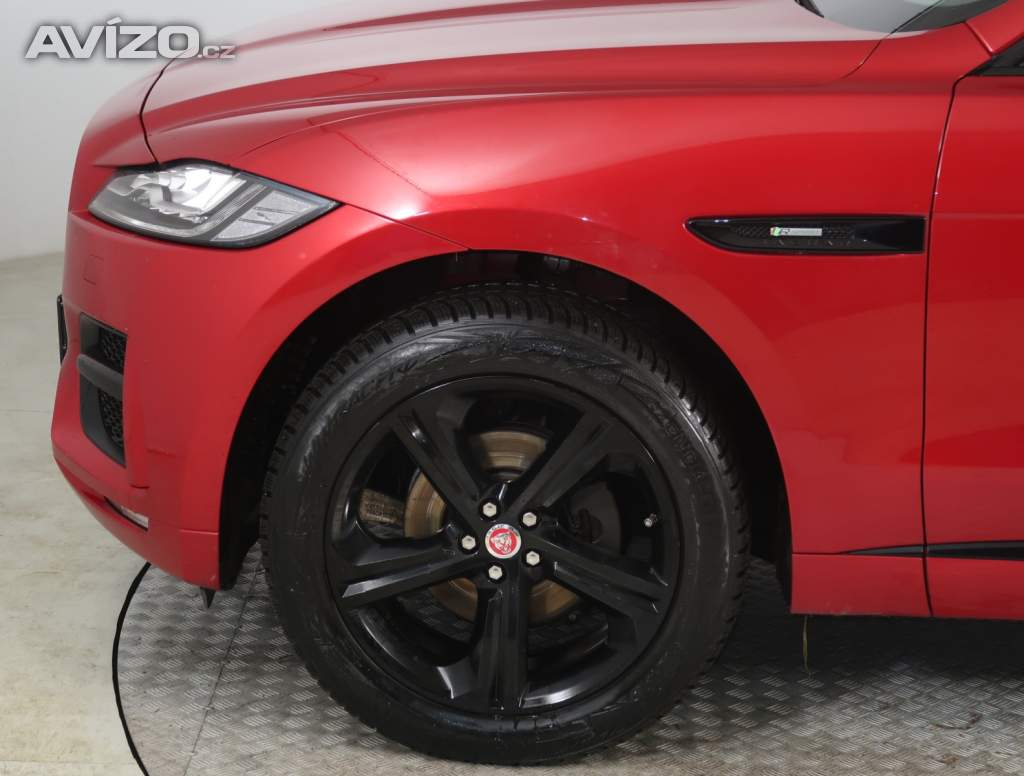 Foto inzerátu Jaguar F-Pace 20d AWD