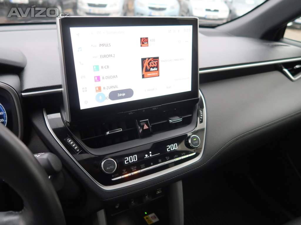 Foto inzerátu Toyota Corolla Cross 2.0 Hybrid 2WD