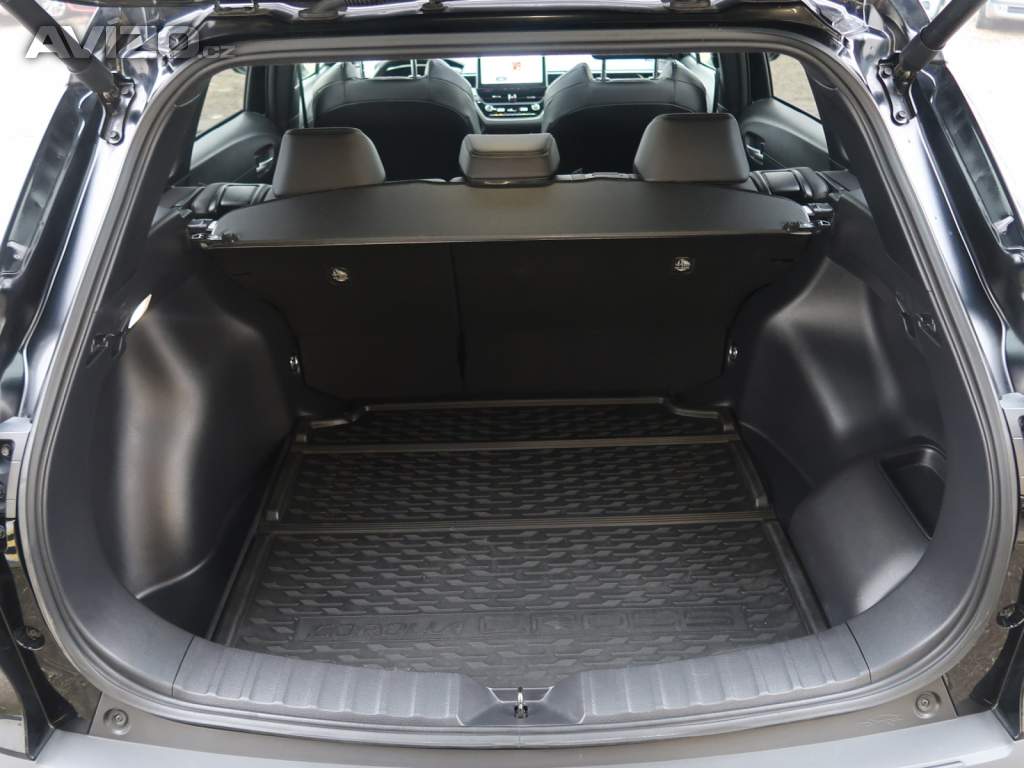 Foto inzerátu Toyota Corolla Cross 2.0 Hybrid 2WD