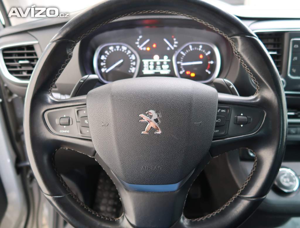 Foto inzerátu Peugeot Traveller 2.0 BlueHDi