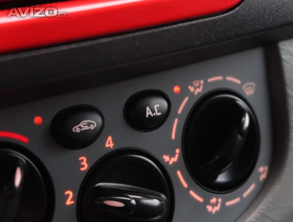 Foto inzerátu Opel Vivaro 2.5 CDTI