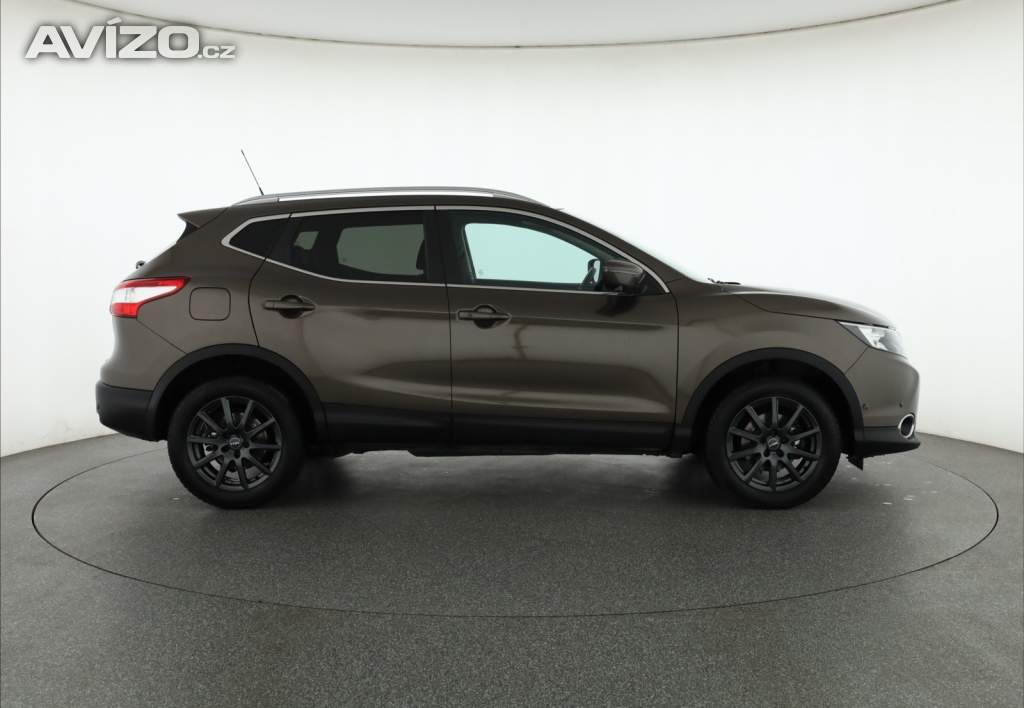 Foto inzerátu Nissan Qashqai 1.2 DIG-T