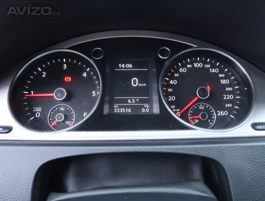 Foto inzerátu Volkswagen Passat 2.0 TDI