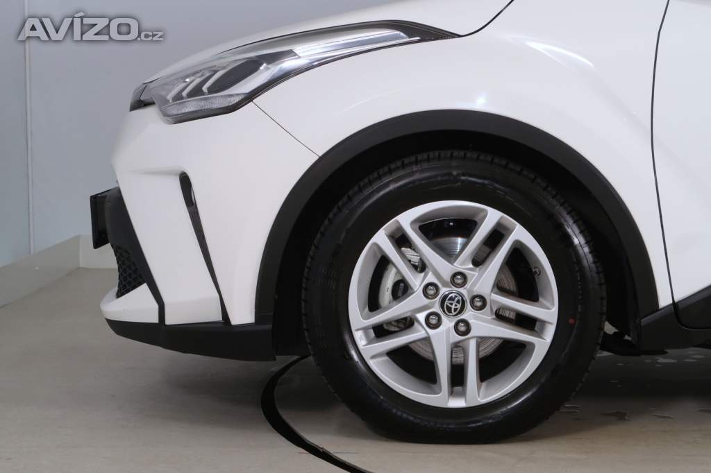 Foto inzerátu Toyota C-HR 1.8 Hybrid