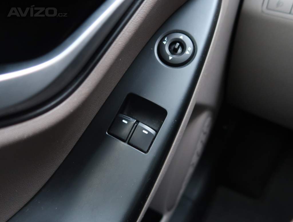 Foto inzerátu Hyundai ix20 1.6 CVVT