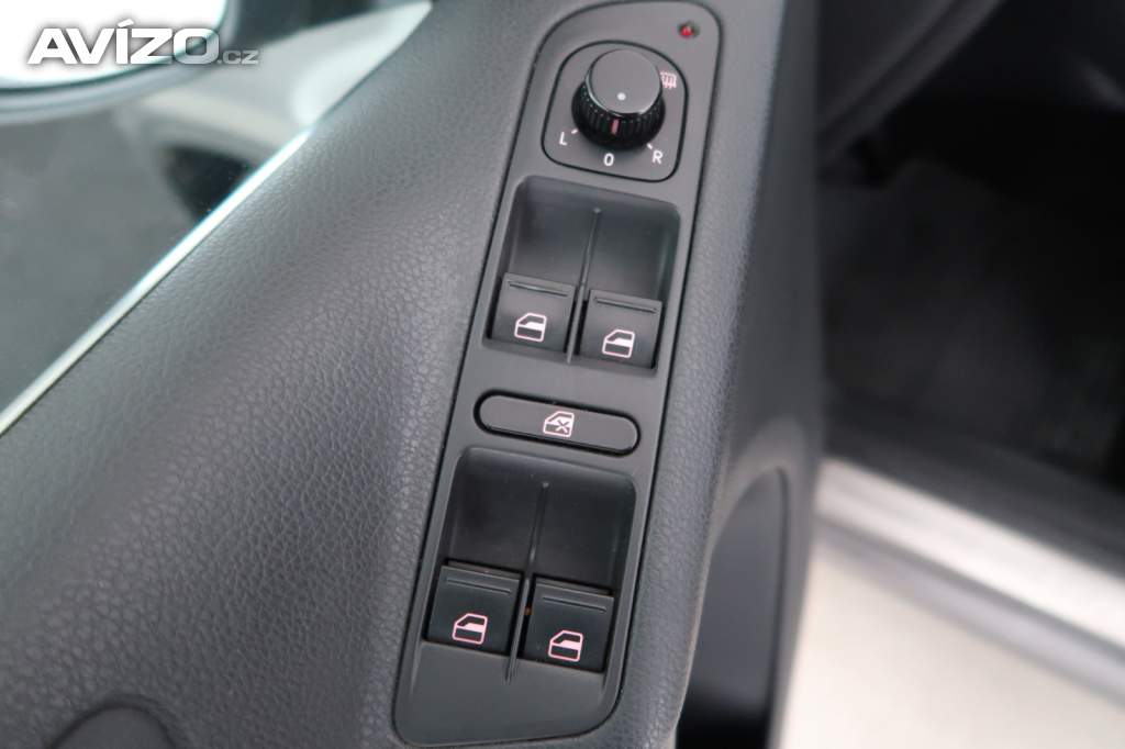 Foto inzerátu Volkswagen Tiguan 2.0 TDI