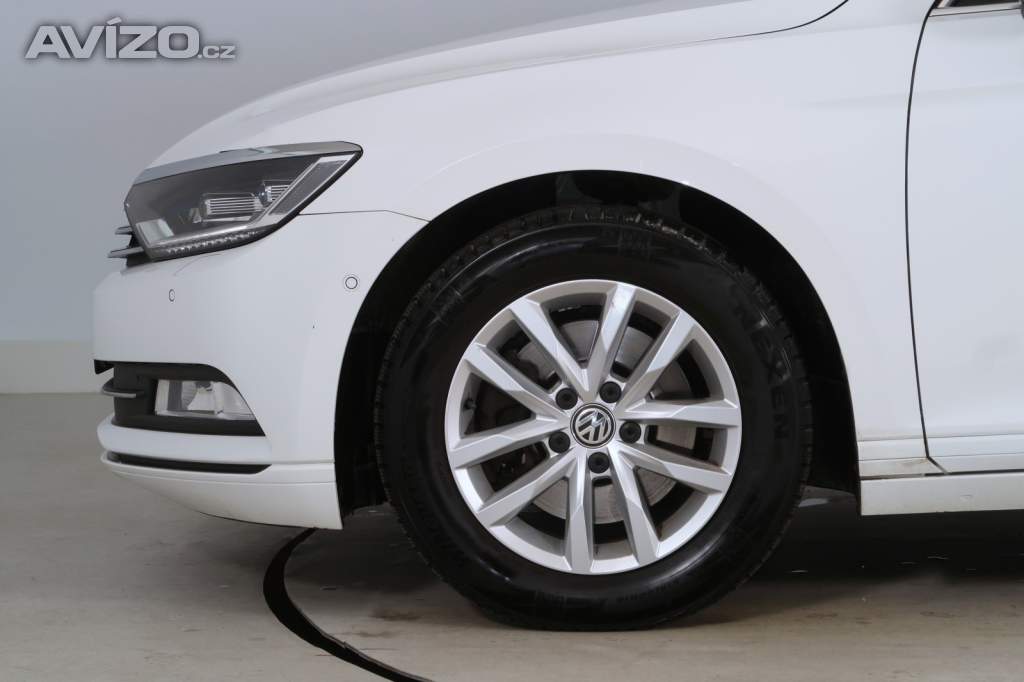 Foto inzerátu Volkswagen Passat 2.0 TDI