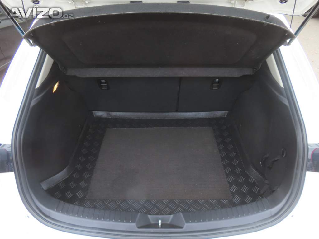 Foto inzerátu Mazda 3 2.0 Skyactiv-G