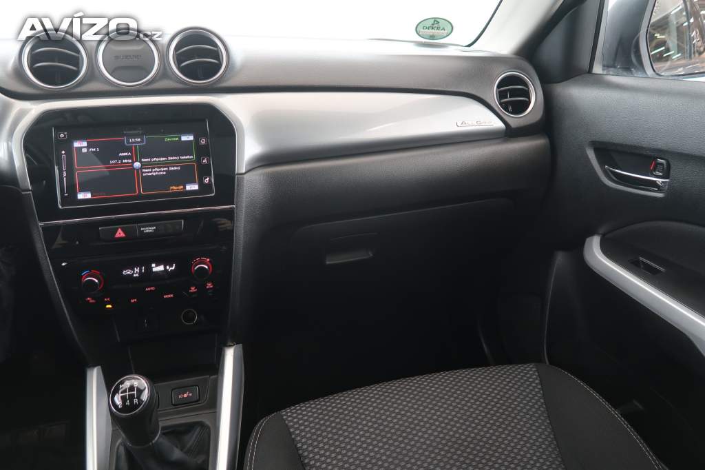 Foto inzerátu Suzuki Vitara 1.6 VVT