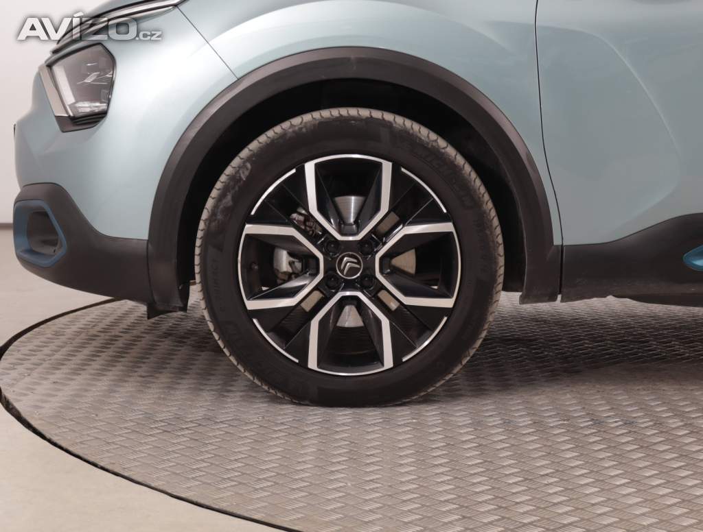Foto inzerátu Citroën e-C4 50 kWh