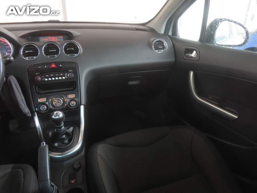 Foto inzerátu Peugeot 308 1.6 e-HDi