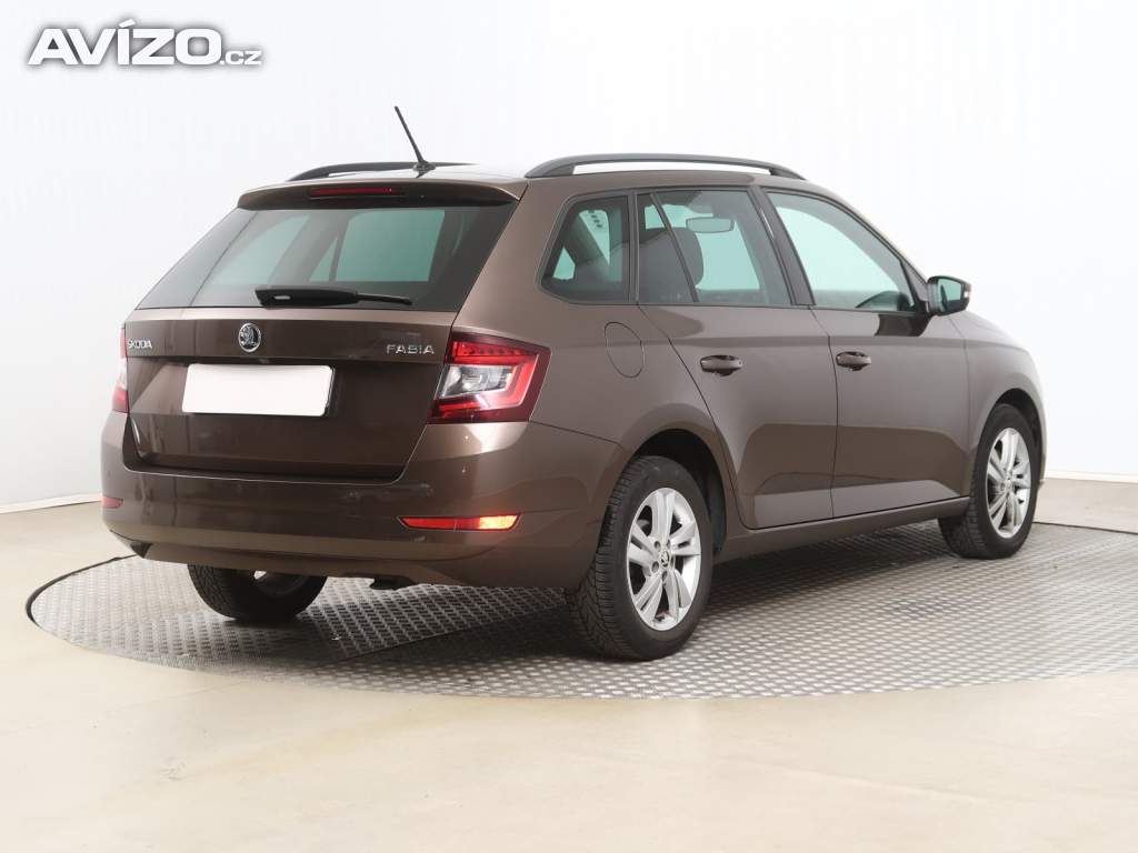 Foto inzerátu Škoda Fabia 1.0 TSI