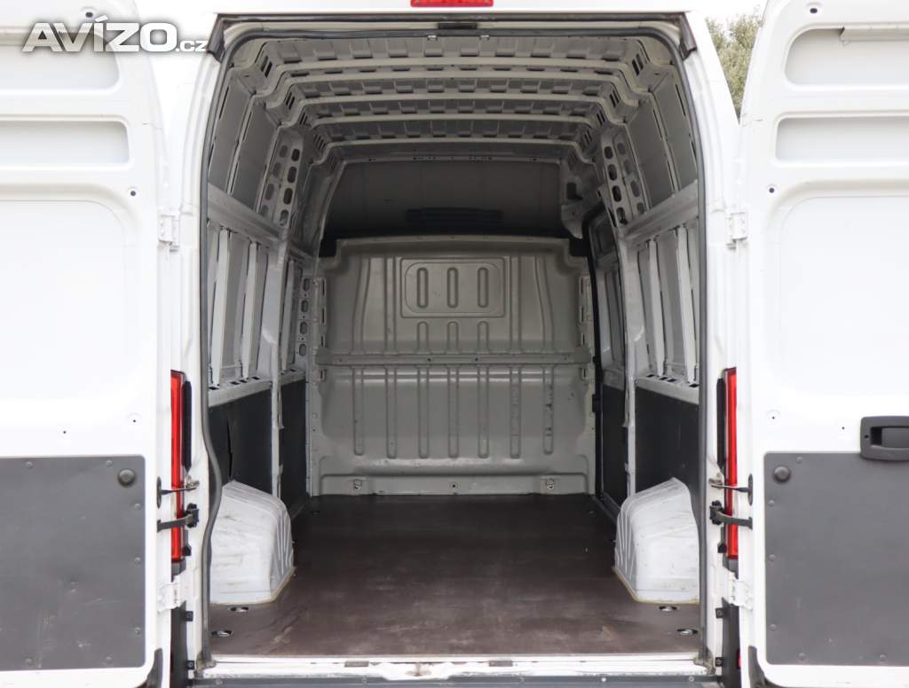 Foto inzerátu Peugeot Boxer 2.2 BlueHDi