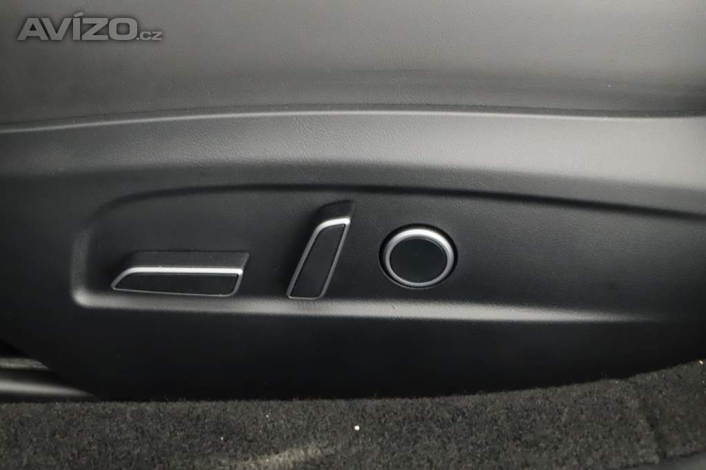 Foto inzerátu Tesla Model 3 Standard Range 60kWh