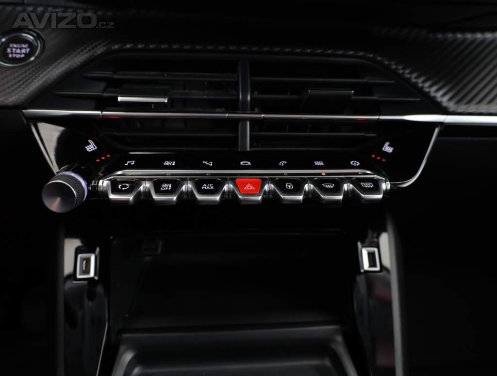 Foto inzerátu Peugeot 2008 1.2 PureTech