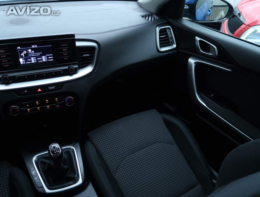 Foto inzerátu Kia Ceed 1.0 T-GDI