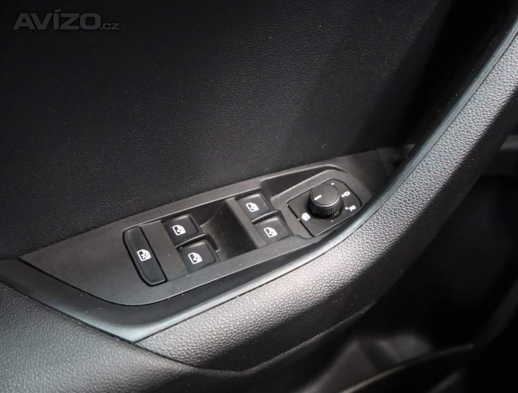 Foto inzerátu Škoda Karoq 1.5 TSI