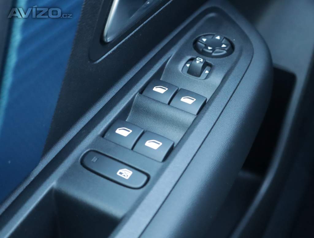 Foto inzerátu Citroën e-C4 50 kWh