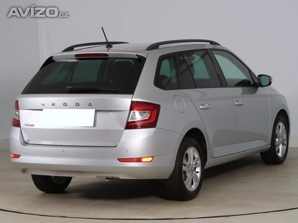 Foto inzerátu Škoda Fabia 1.0 TSI
