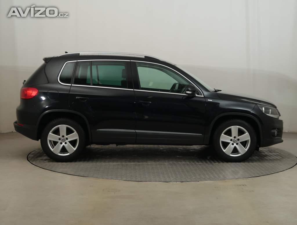 Foto inzerátu Volkswagen Tiguan 2.0 TDI