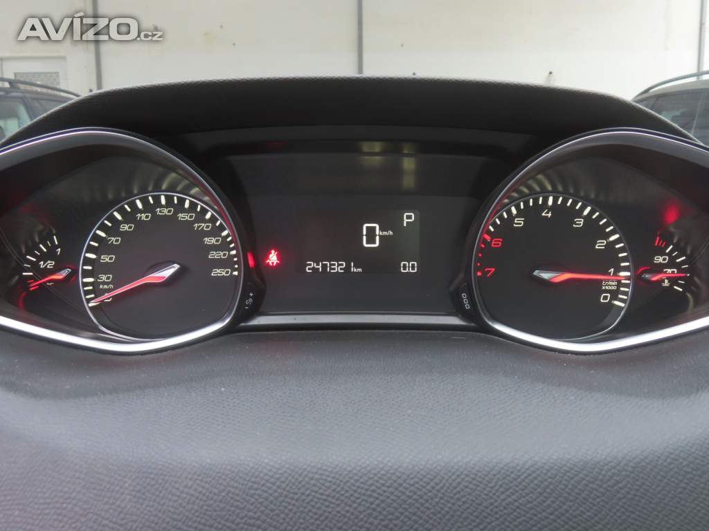 Foto inzerátu Peugeot 308 1.2 PureTech