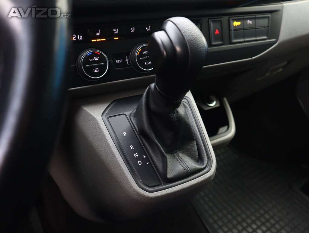 Foto inzerátu Volkswagen Caravelle 2.0 TDI 4MOTION