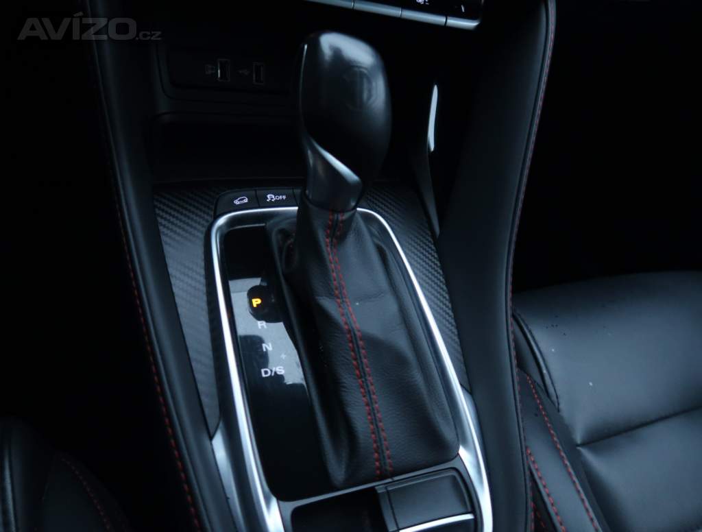 Foto inzerátu MG ZS SUV 1.0 Turbo