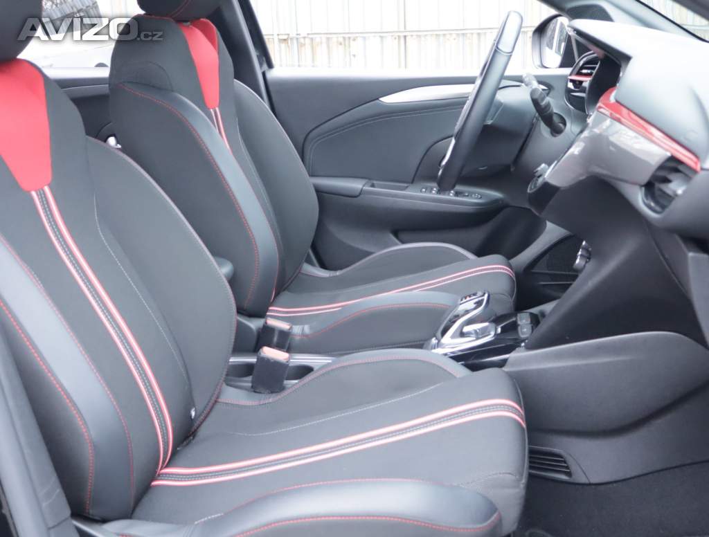 Foto inzerátu Opel Corsa-e 50 kWh