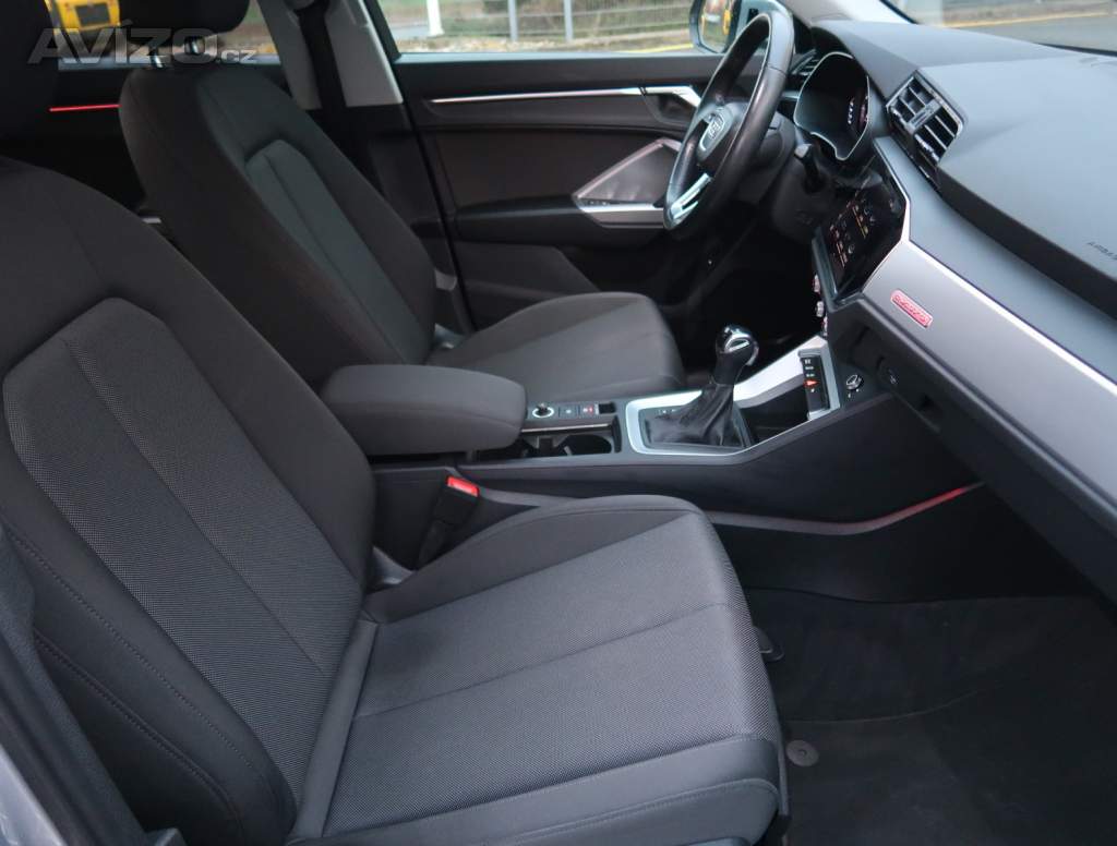 Foto inzerátu Audi Q3 40 TFSI