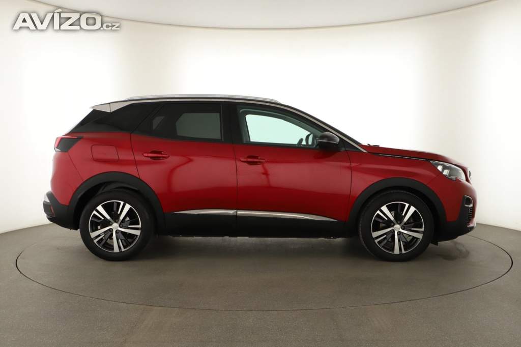 Foto inzerátu Peugeot 3008 1.2 PureTech