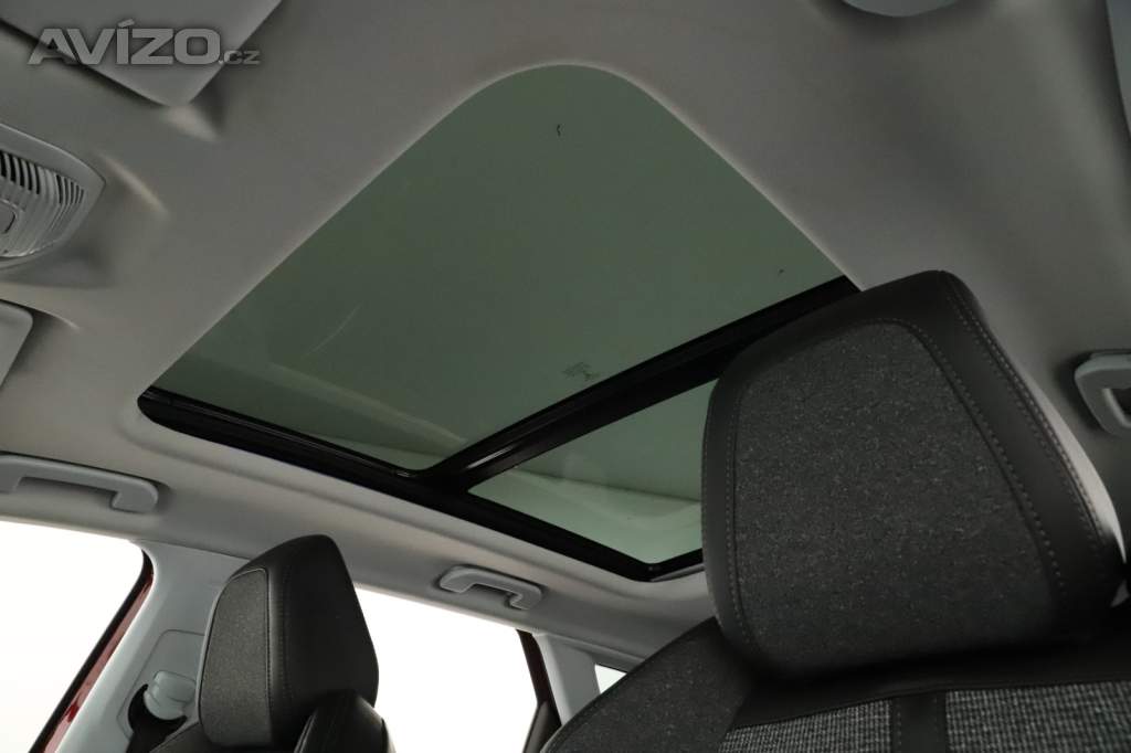 Foto inzerátu Peugeot 3008 1.2 PureTech