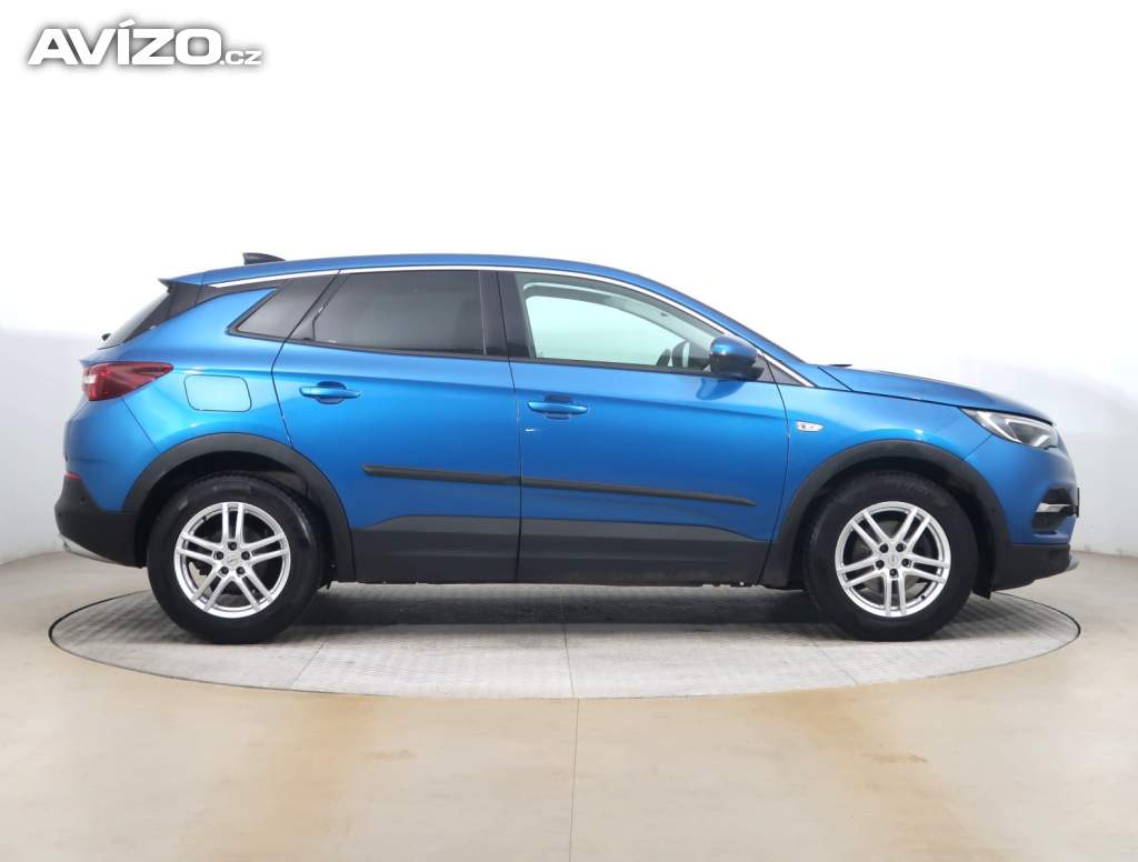 Foto inzerátu Opel Grandland 1.5 CDTI