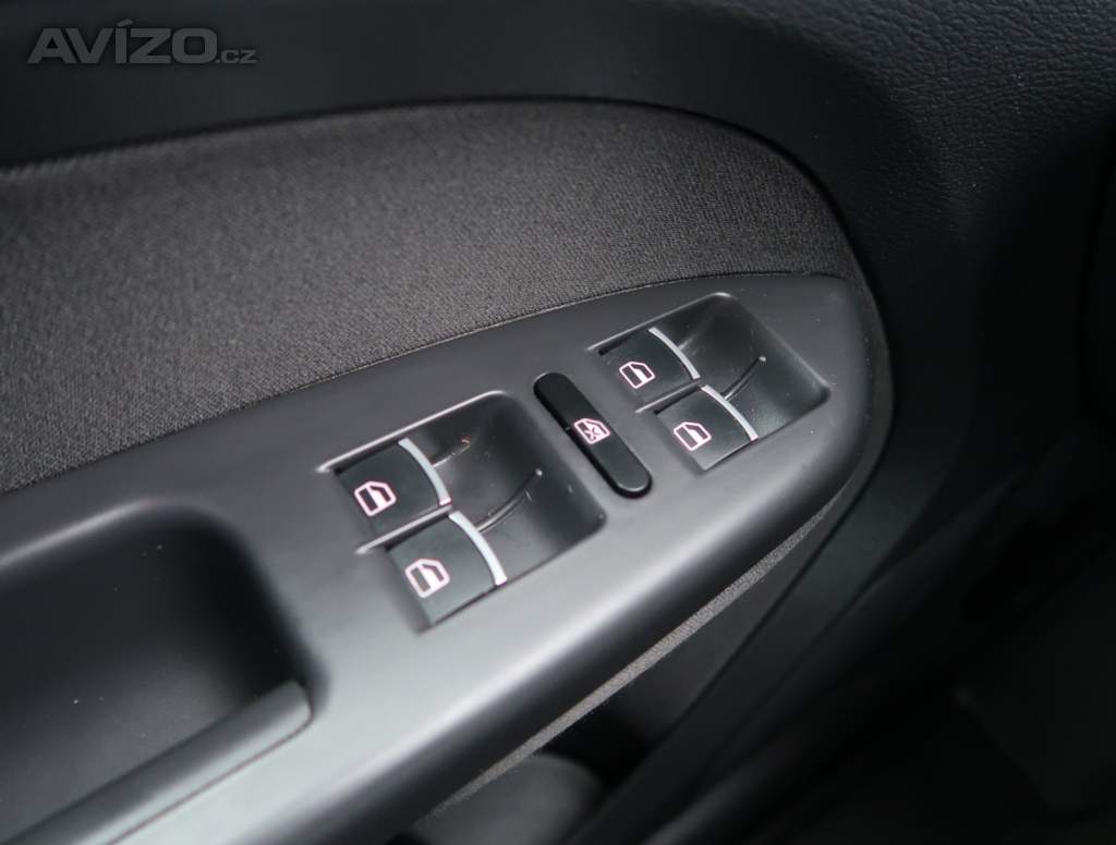 Foto inzerátu Volkswagen Touran 1.4 TSI