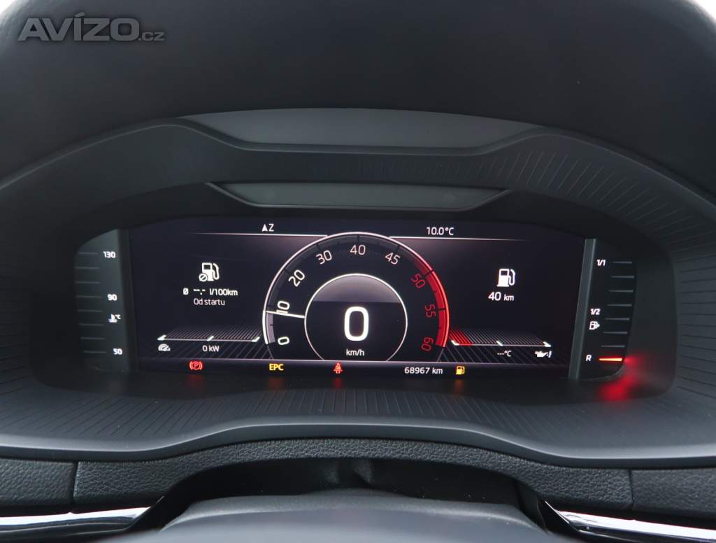 Foto inzerátu Škoda Karoq 1.6 TDI