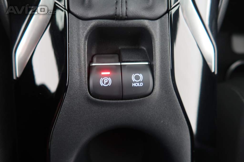 Foto inzerátu Toyota Corolla 1.8 Hybrid