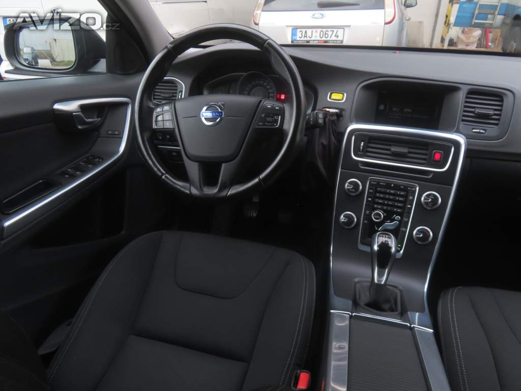 Foto inzerátu Volvo V60 D4 2.0 AWD