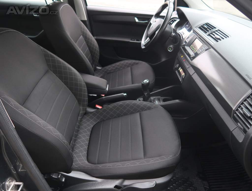 Foto inzerátu Škoda Fabia 1.0 TSI