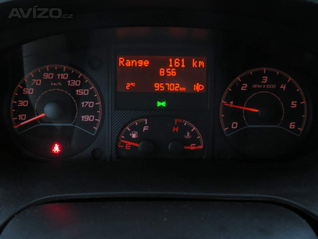 Foto inzerátu Citroën Jumper 2.0 BlueHDi