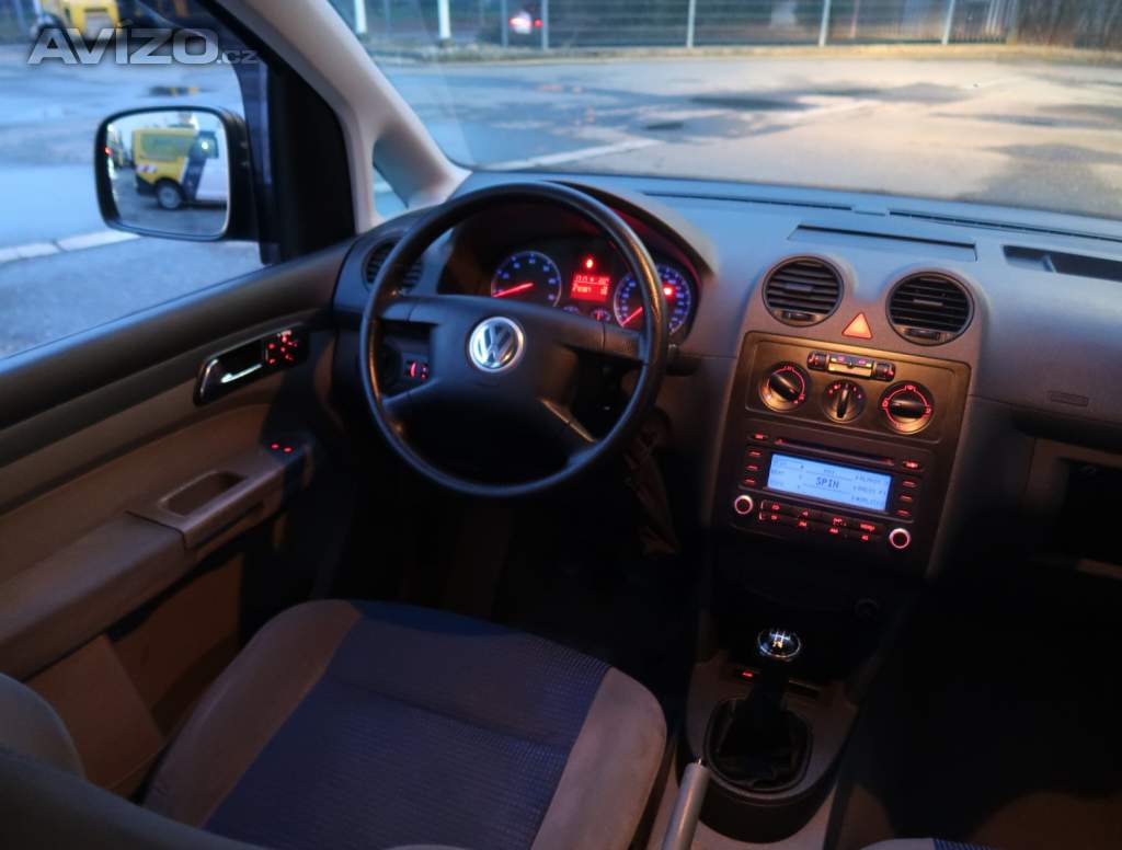 Foto inzerátu Volkswagen Caddy 1.6